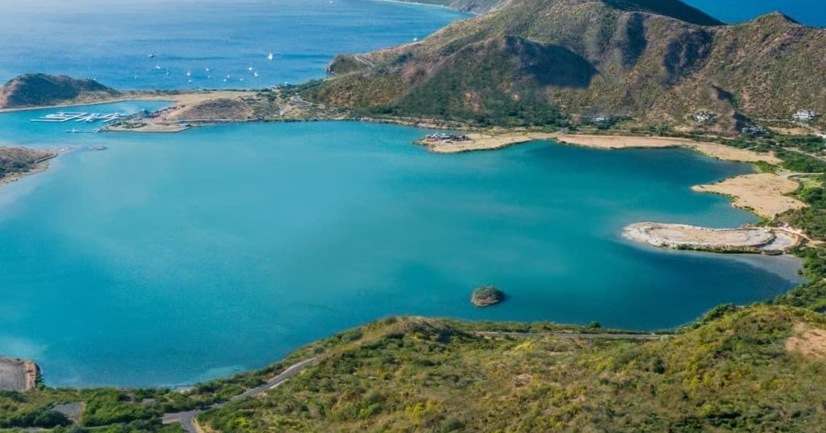 Major's Bay and the Southeast Peninsula, St. Kitts